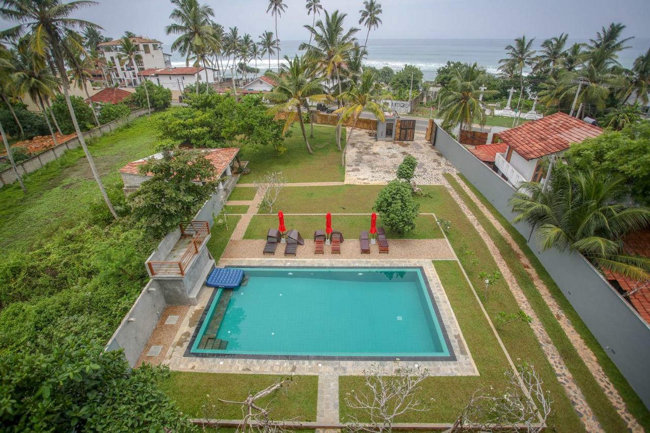 Samaraana Hotel Ahangama Exterior photo